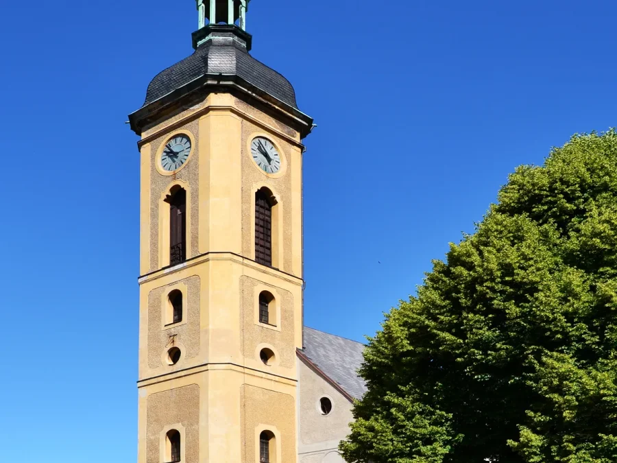 Kostel Všech Svatých – foto 1
