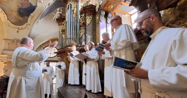 Gregoriánský chorál a jeho pěstování při Mešní liturgii