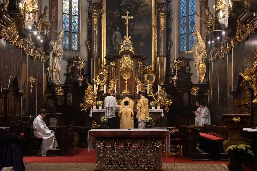 Praha - Kostel svatého Jindřicha a svaté Kunhuty